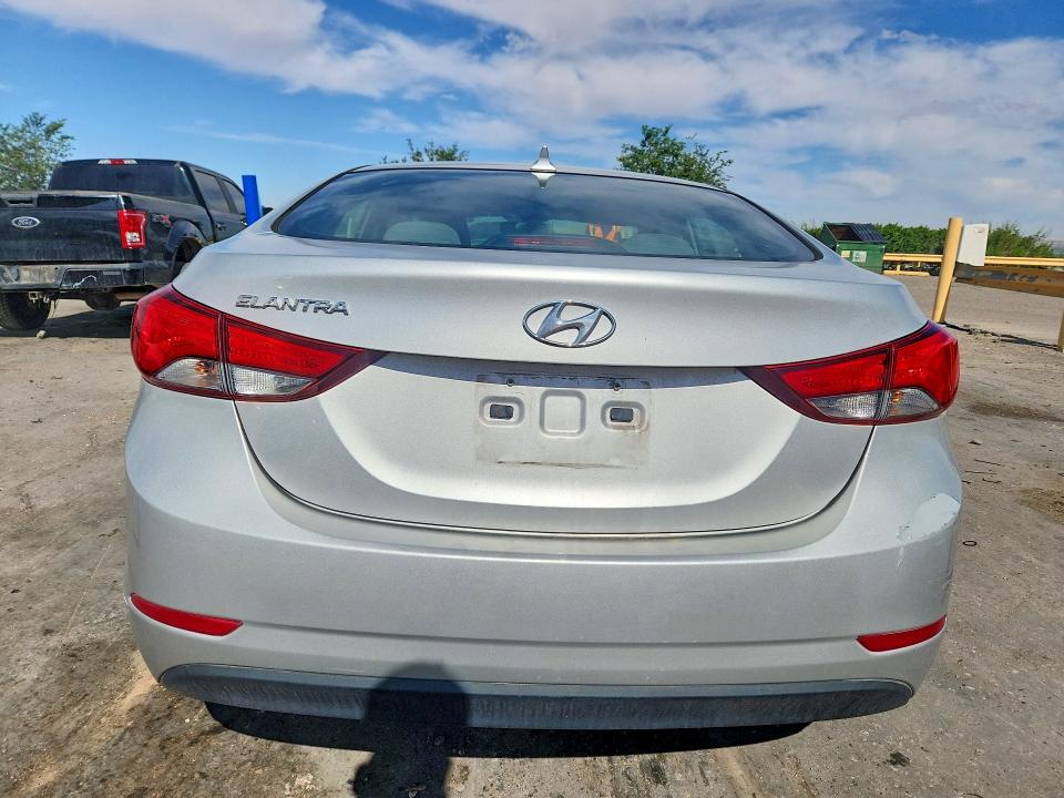 2015 Hyundai Elantra მანქანა იყიდება აუქციონზე, vin: 5NPDH4AE8FH594229, აუქციონის ნომერი: 55980256