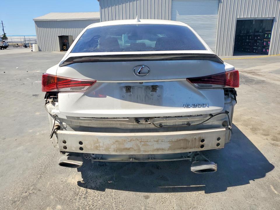 85622485 :رقم المزاد ، JTHBA1D23H5055871 vin ، 2017 Lexus Is مزاد بيع