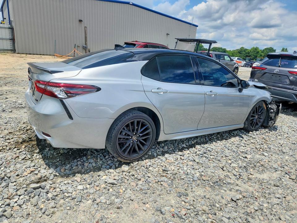 55774556 :رقم المزاد ، 4T1K61AK1PU114519 vin ، 2023 Toyota Camry مزاد بيع