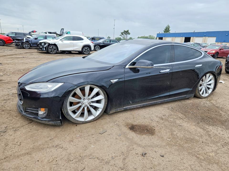 Продажа на аукционе авто 2013 Tesla Model S, vin: 5YJSA1CN9DFP06085, номер лота: 57174466