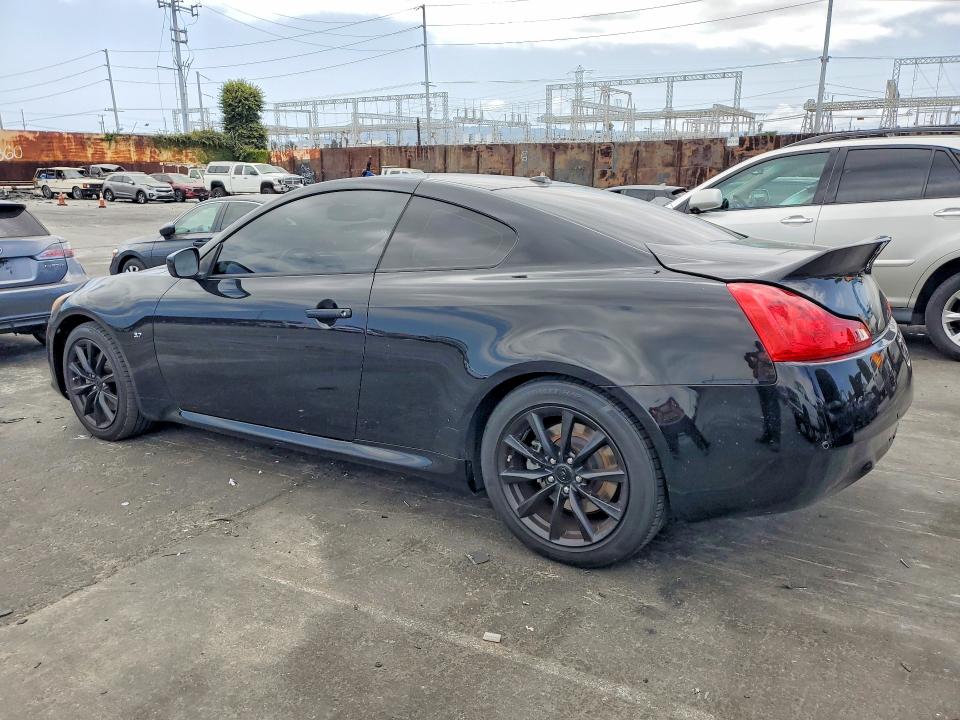 2015 Infiniti Q60 Coupe მანქანა იყიდება აუქციონზე, vin: JN1CV6EK0FM871173, აუქციონის ნომერი: 59280796