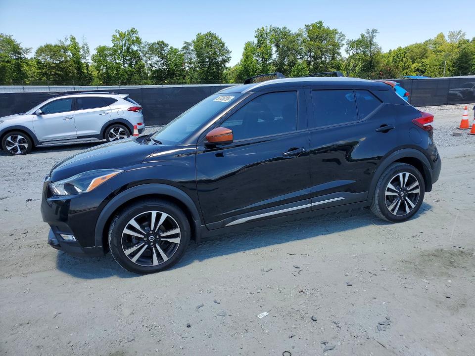 57726226 :رقم المزاد ، 3N1CP5CUXKL499550 vin ، 2019 Nissan Kicks مزاد بيع