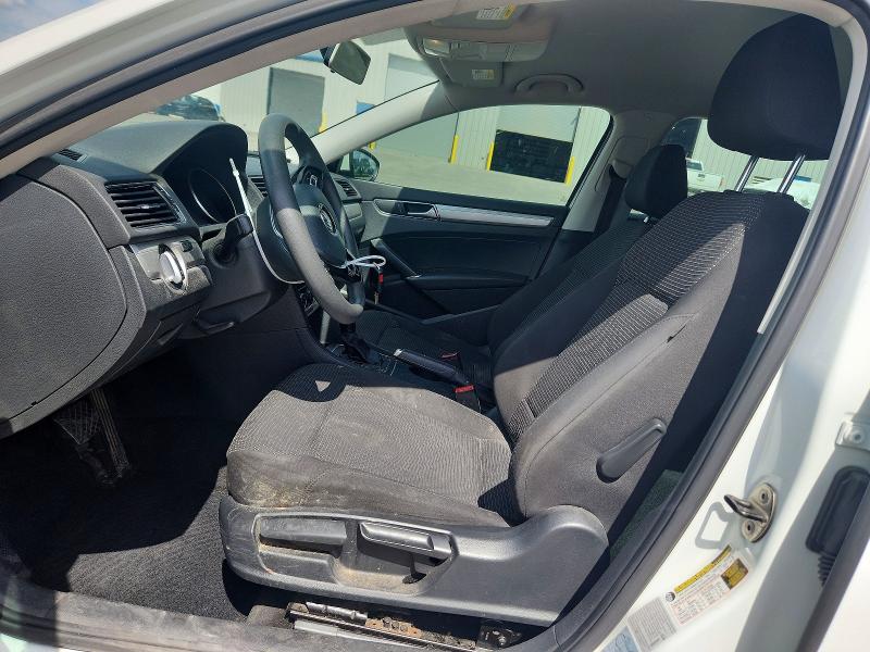 55927336 :رقم المزاد ، 1VWAS7A3XGC034744 vin ، 2016 Volkswagen Passat مزاد بيع