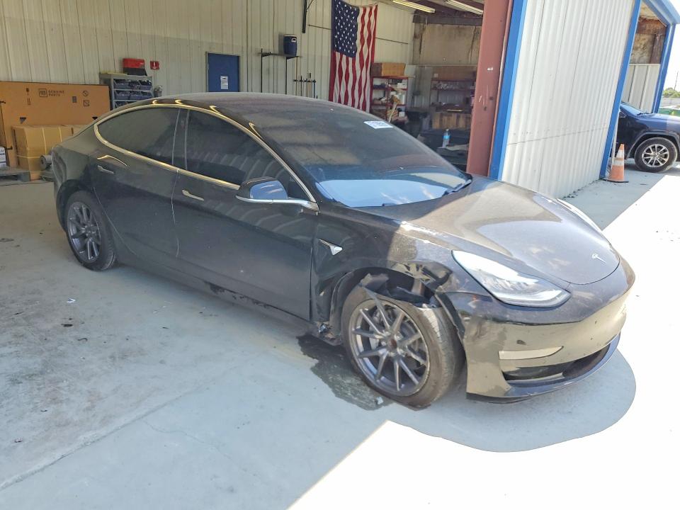 Продажа на аукционе авто 2018 Tesla Model 3, vin: 5YJ3E1EA3JF152248, номер лота: 57199596