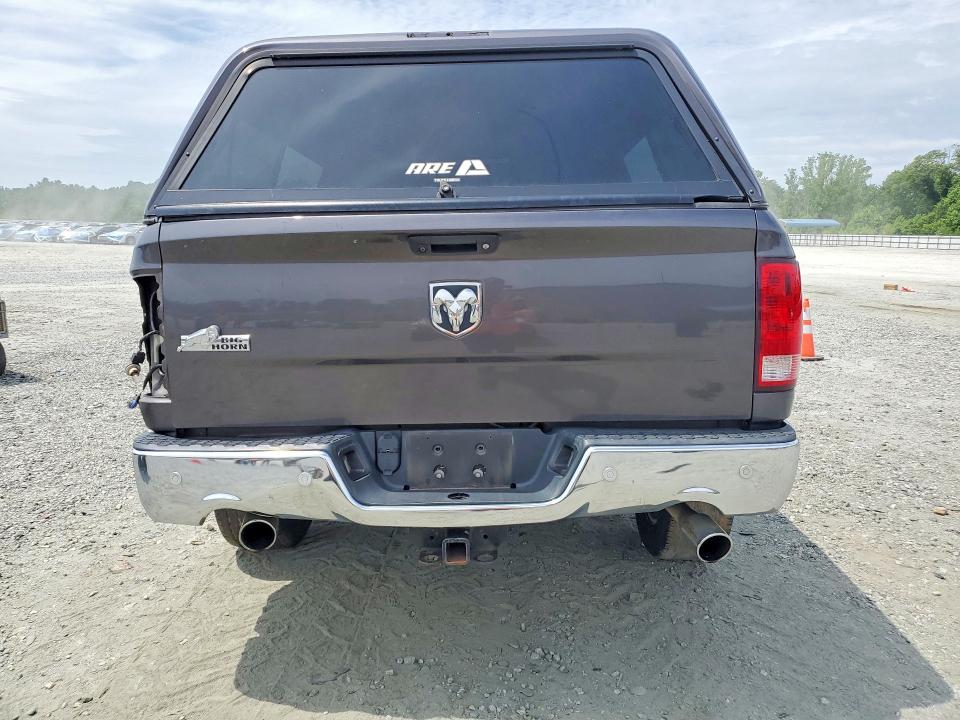 56265716 :رقم المزاد ، 1C6RR6TT2JS171044 vin ، 2018 Ram 1500 مزاد بيع