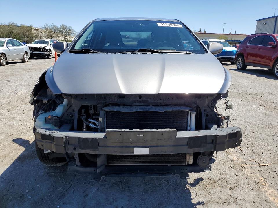 2013 Hyundai Accent მანქანა იყიდება აუქციონზე, vin: KMHCT4AE1DU560450, აუქციონის ნომერი: 55790486