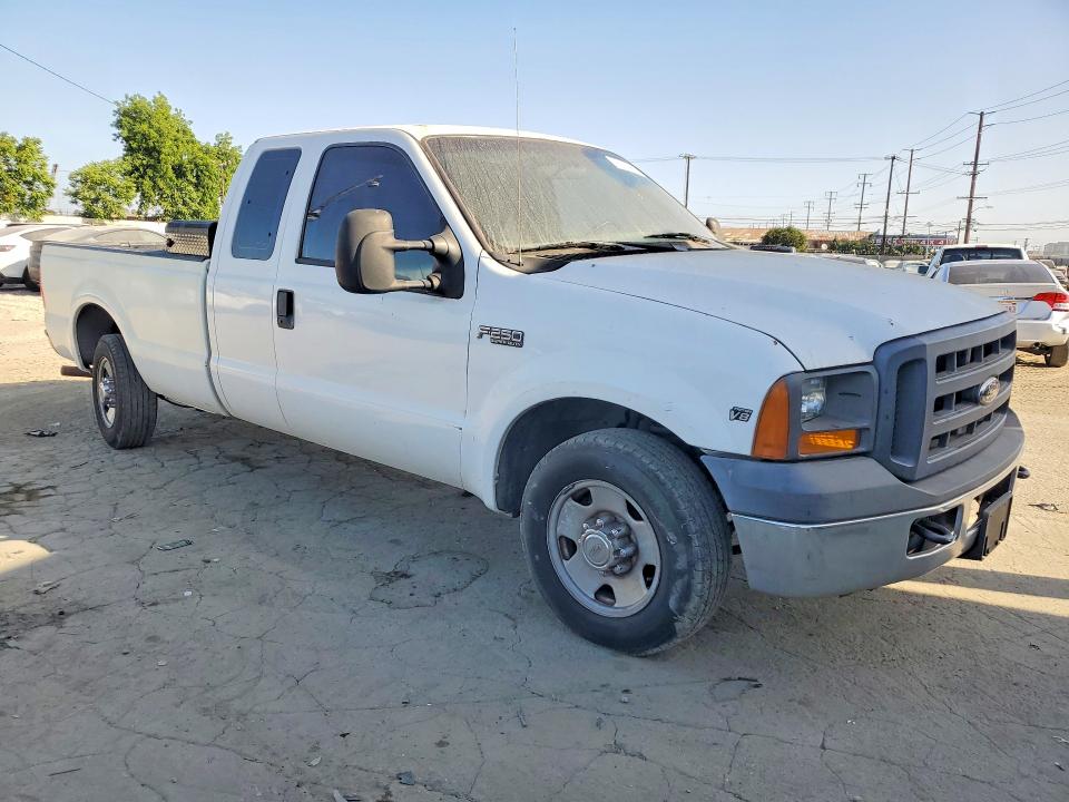 2005 Ford F250 მანქანა იყიდება აუქციონზე, vin: 1FTSX20515EC09222, აუქციონის ნომერი: 56185936