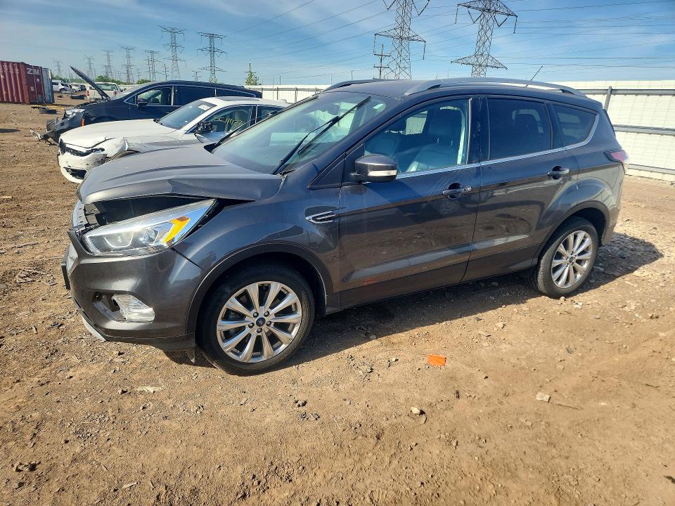 Продажа на аукционе авто 2017 Ford Escape, vin: 1FMCU9J97HUD36487, номер лота: 56094216
