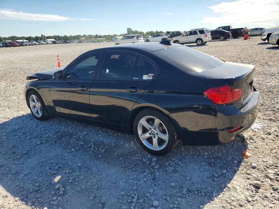 58437156 :رقم المزاد ، WBA3C3C58EF984013 vin ، 2014 Bmw 320 مزاد بيع