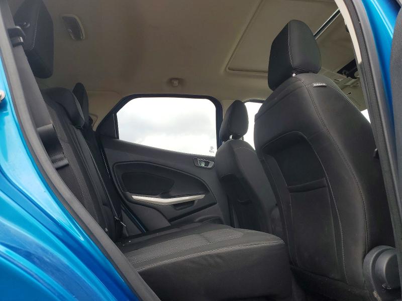 57941616 :رقم المزاد ، MAJ6P1UL7JC239812 vin ، 2018 Ford Ecosport مزاد بيع