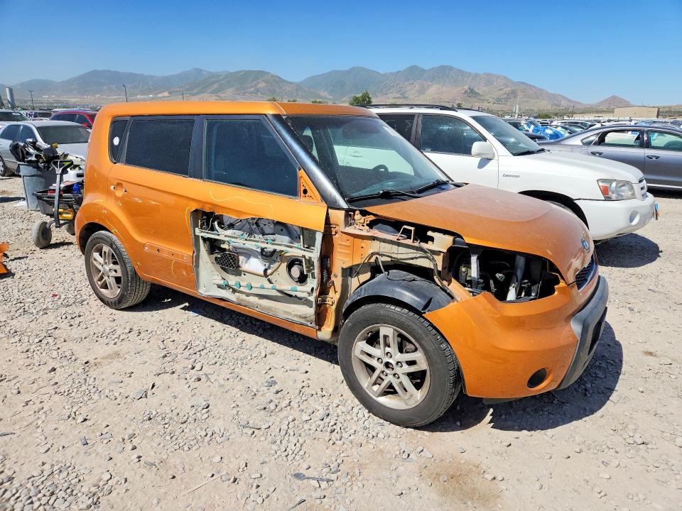 55582556 :رقم المزاد ، KNDJT2A29B7288120 vin ، 2011 Kia Soul مزاد بيع
