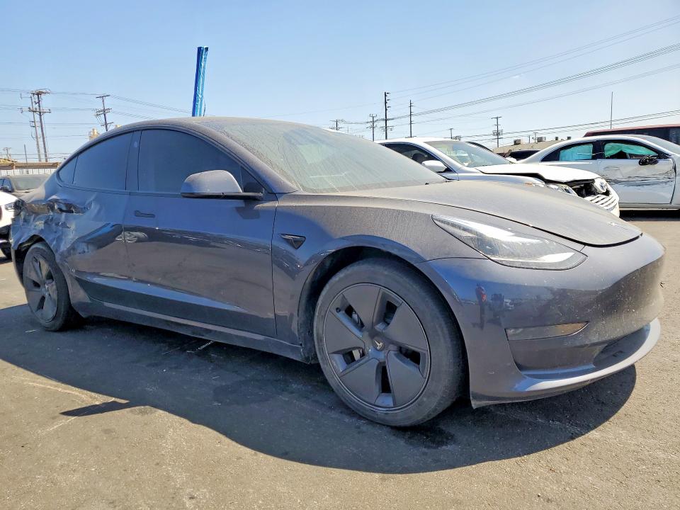 Продажа на аукционе авто 2022 Tesla Model 3, vin: 5YJ3E1EB1NF181309, номер лота: 57944266