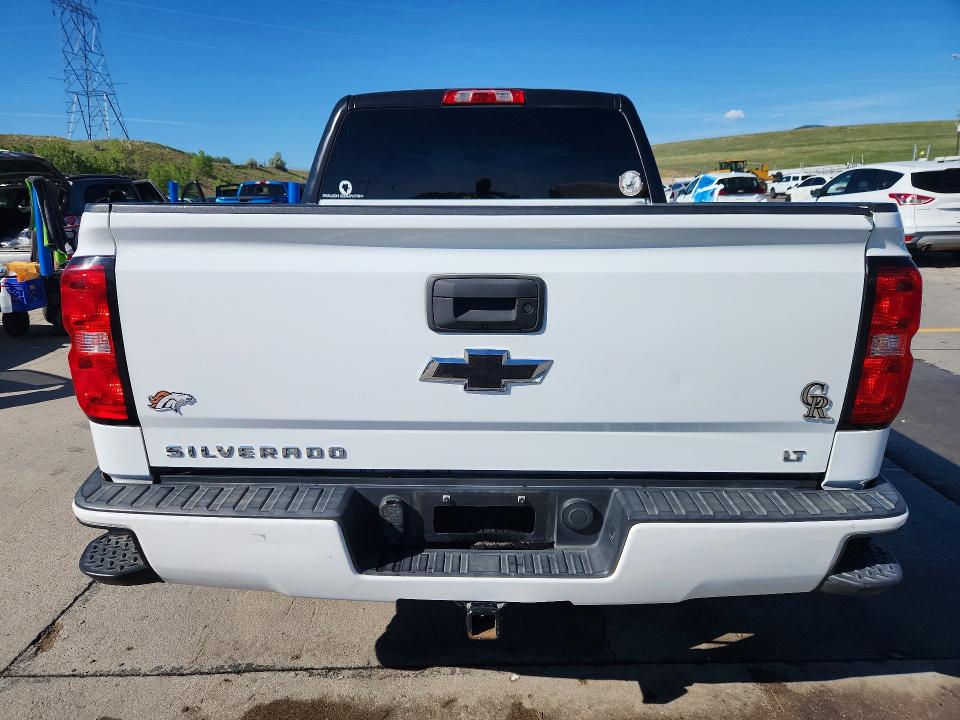 Продажа на аукционе авто 2018 Chevrolet Silverado, vin: 3GCUKREC4JG295183, номер лота: 55607996