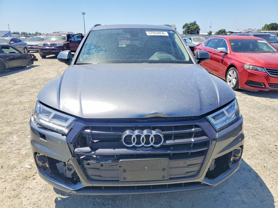 57954856 :رقم المزاد ، WA1CNAFY6K2084893 vin ، 2019 Audi Q5 مزاد بيع