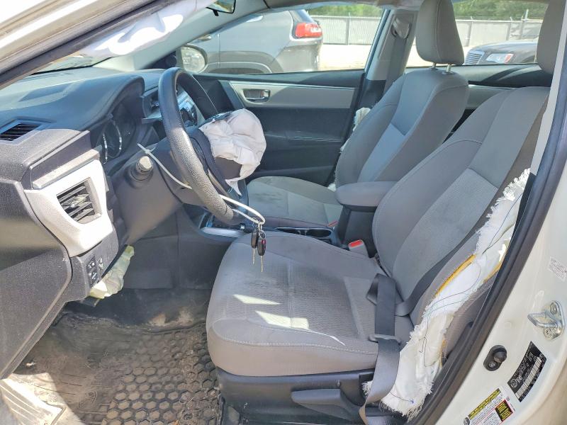 56879326 :رقم المزاد ، 2T1BURHE9FC445417 vin ، 2015 Toyota Corolla مزاد بيع