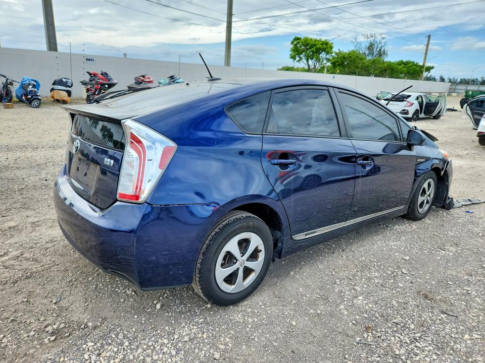 56301486 :رقم المزاد ، JTDKN3DU2F1924659 vin ، 2015 Toyota Prius مزاد بيع