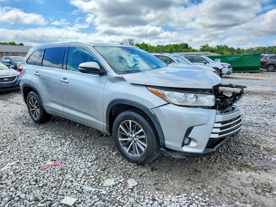 Aukcja sprzedaży 2017 Toyota Highlander, vin: 5TDKZRFH5HS194873, numer aukcji: 58259666