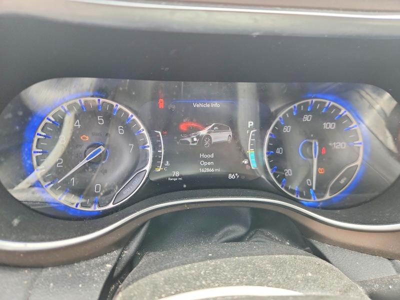 2017 Chrysler Pacifica მანქანა იყიდება აუქციონზე, vin: 2C4RC1EG7HR708998, აუქციონის ნომერი: 58354886