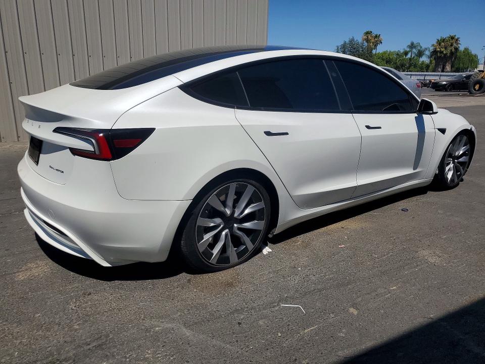 Продажа на аукционе авто 2025 Tesla Model 3, vin: 5YJ3E1EB2SF933773, номер лота: 85454755