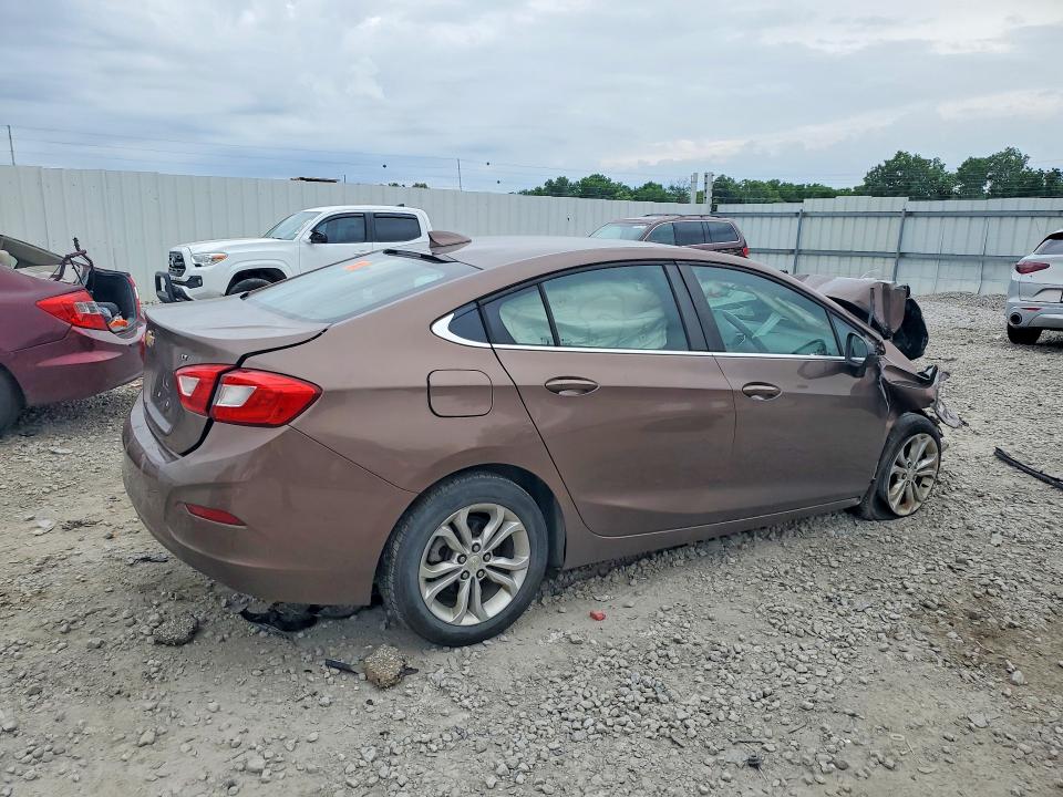 Продаж на аукціоні авто 2019 Chevrolet Cruze, vin: 1G1BE5SM7K7115222, номер лоту: 57714966