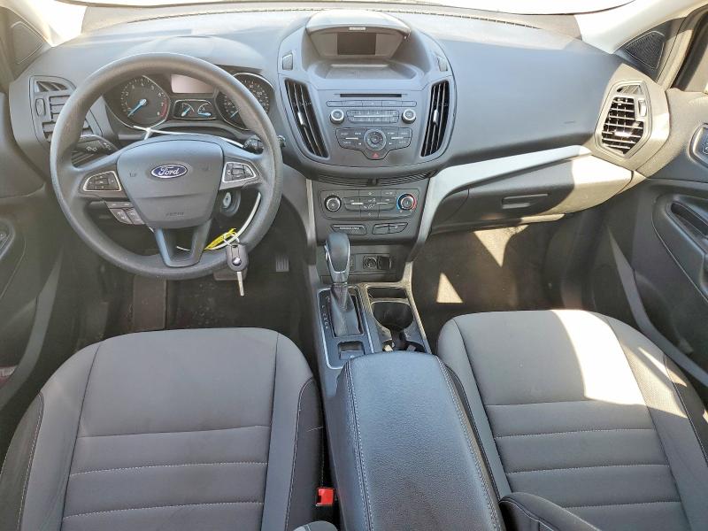 58998126 :رقم المزاد ، 1FMCU0F71HUC97379 vin ، 2017 Ford Escape مزاد بيع