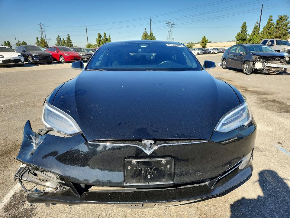 2018 Tesla Model S მანქანა იყიდება აუქციონზე, vin: 5YJSA1E28JF281554, აუქციონის ნომერი: 57498306