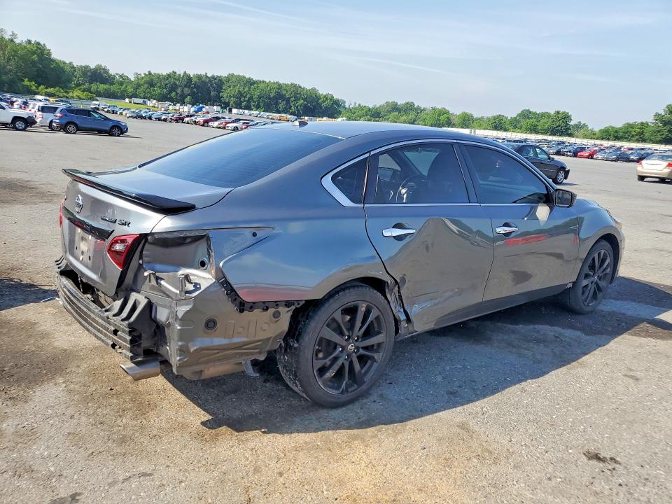 Продажа на аукционе авто 2018 Nissan Altima, vin: 1N4AL3AP1JC159964, номер лота: 58762996