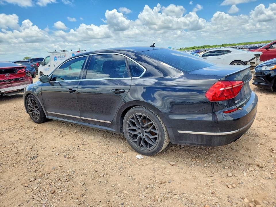 Продажа на аукционе авто 2016 Volkswagen Passat, vin: 1VWAT7A31GC025640, номер лота: 57239276