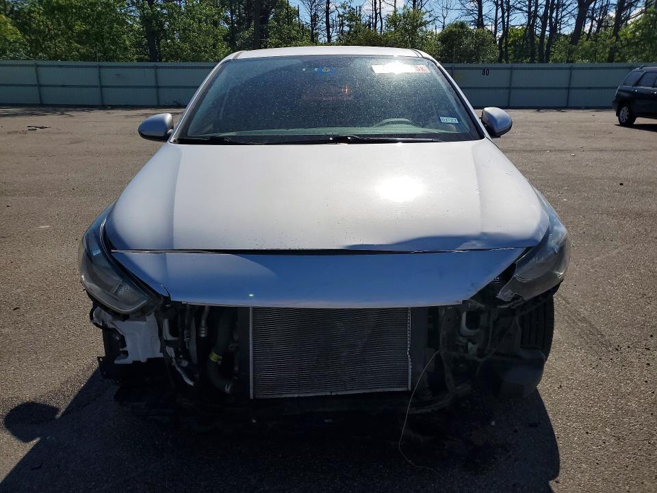 2020 Hyundai Accent მანქანა იყიდება აუქციონზე, vin: 3KPC24A6XLE124001, აუქციონის ნომერი: 55144936