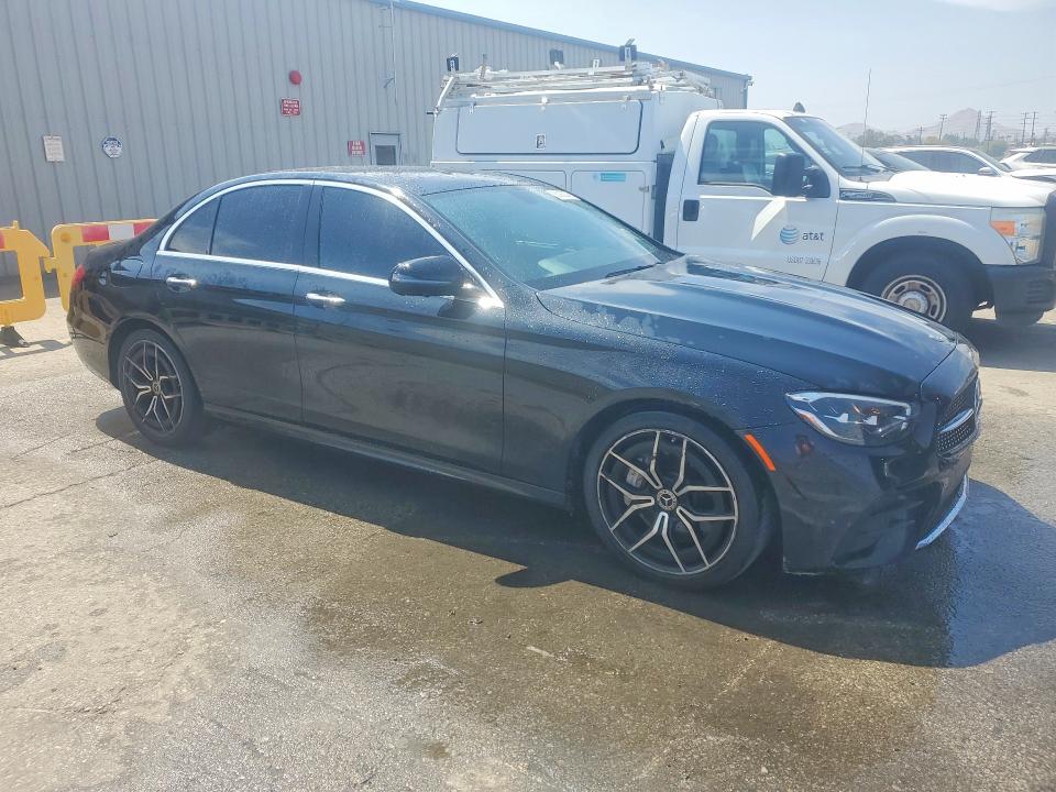 55900376 :رقم المزاد ، W1KZF8DB5MA873412 vin ، 2021 Mercedes-benz E مزاد بيع