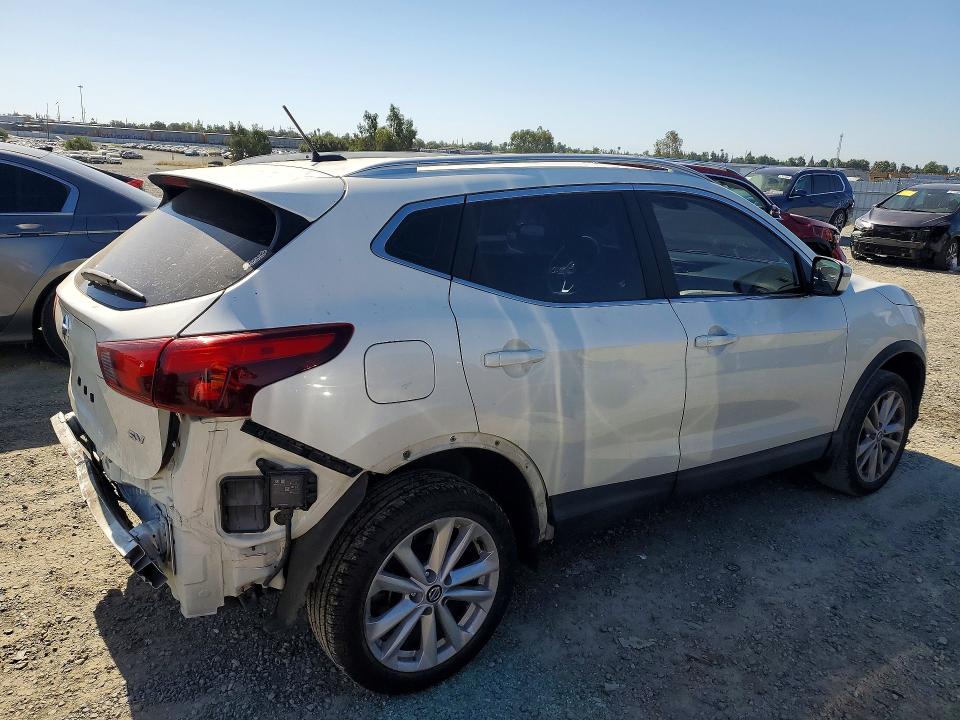57363376 :رقم المزاد ، JN1BJ1CP5KW223724 vin ، 2019 Nissan Rogue Sport مزاد بيع
