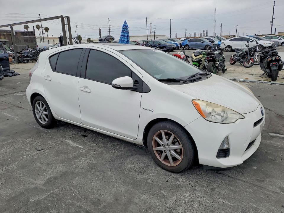 2012 Toyota Prius C მანქანა იყიდება აუქციონზე, vin: JTDKDTB34C1018070, აუქციონის ნომერი: 58604236