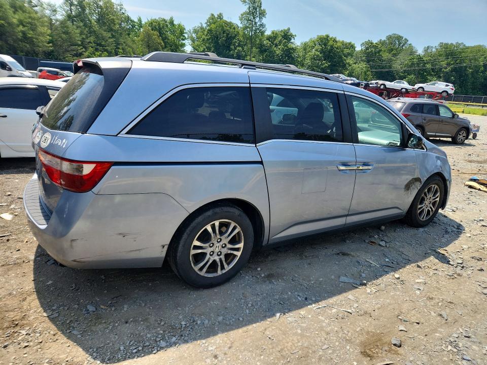 57945736 :رقم المزاد ، 5FNRL5H60BB104027 vin ، 2011 Honda Odyssey مزاد بيع