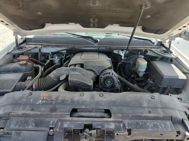 57211546 :رقم المزاد ، 1GKS2CE02BR352545 vin ، 2011 Gmc Yukon مزاد بيع