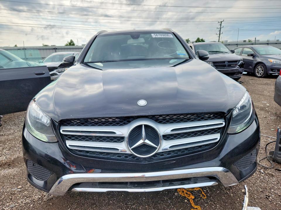 58709896 :رقم المزاد ، WDC0G4KB2GF099164 vin ، 2016 Mercedes-benz Glc مزاد بيع