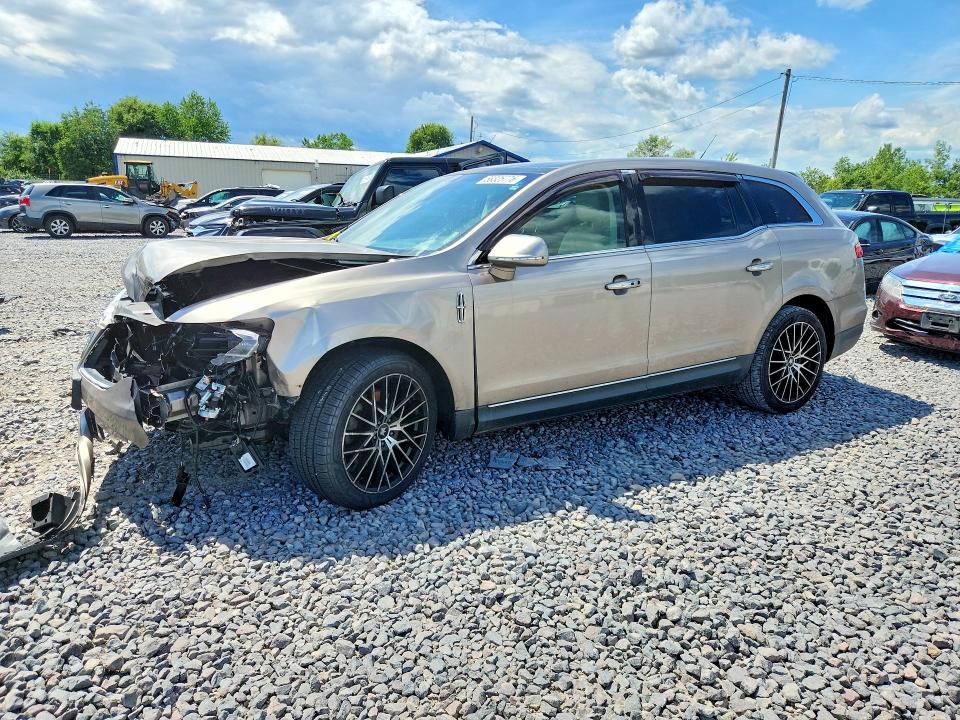 58325776 :رقم المزاد ، 2LMHJ5AT5KBL00995 vin ، 2019 Lincoln Mkt مزاد بيع