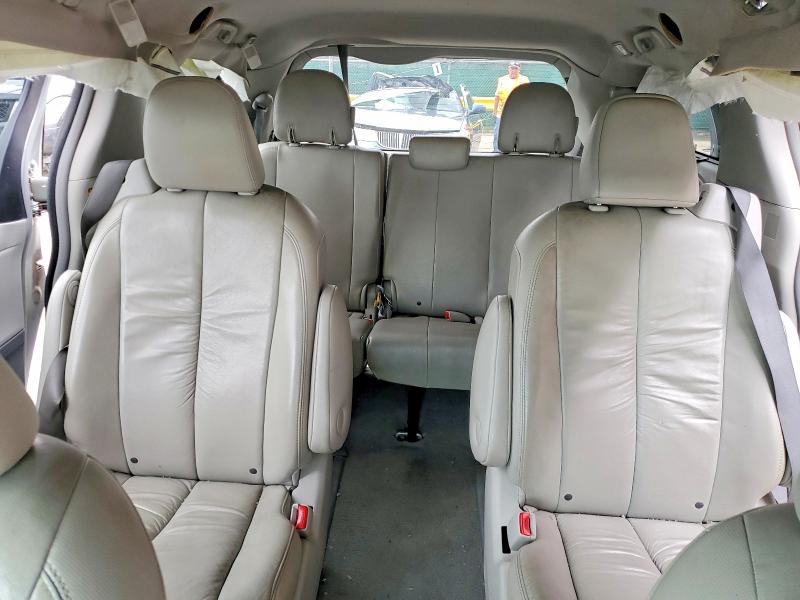 Aukcja sprzedaży 2011 Toyota Sienna, vin: 5TDDK3DC7BS012907, numer aukcji: 59001566