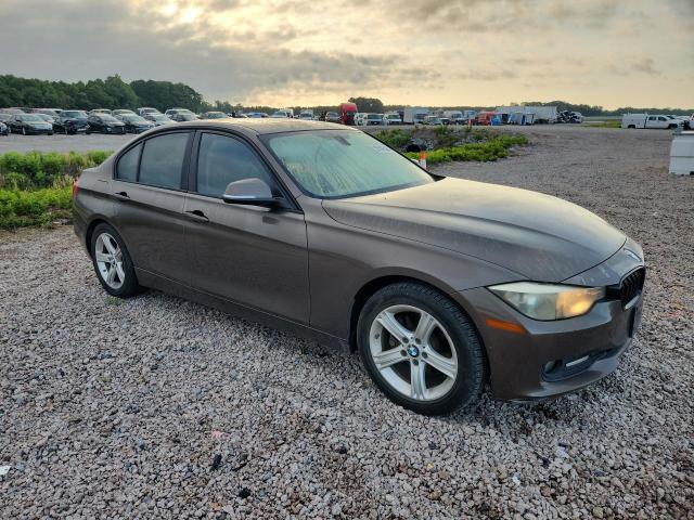 57509526 :رقم المزاد ، WBA3B1C52DF462645 vin ، 2013 Bmw 320 مزاد بيع