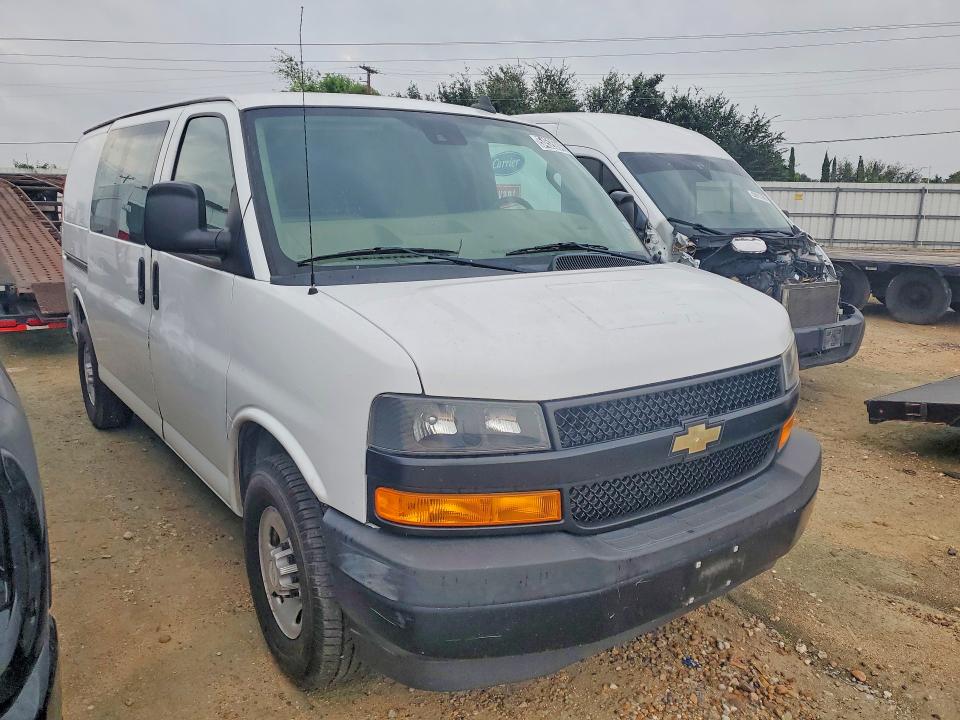 54526846 :رقم المزاد ، 1GCZGGFP0M1178166 vin ، 2021 Chevrolet Express G3500 مزاد بيع
