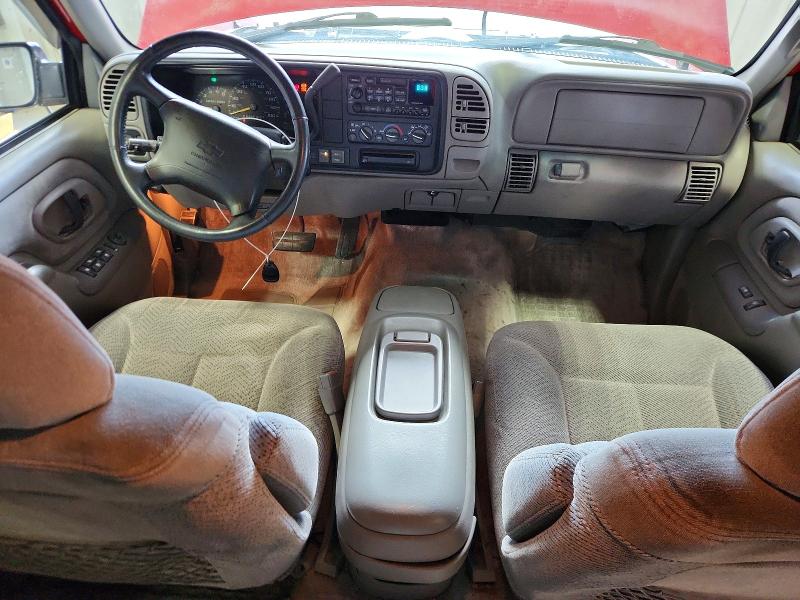 1997 Chevrolet Suburban მანქანა იყიდება აუქციონზე, vin: 1GNFK16RXVJ364113, აუქციონის ნომერი: 57200586