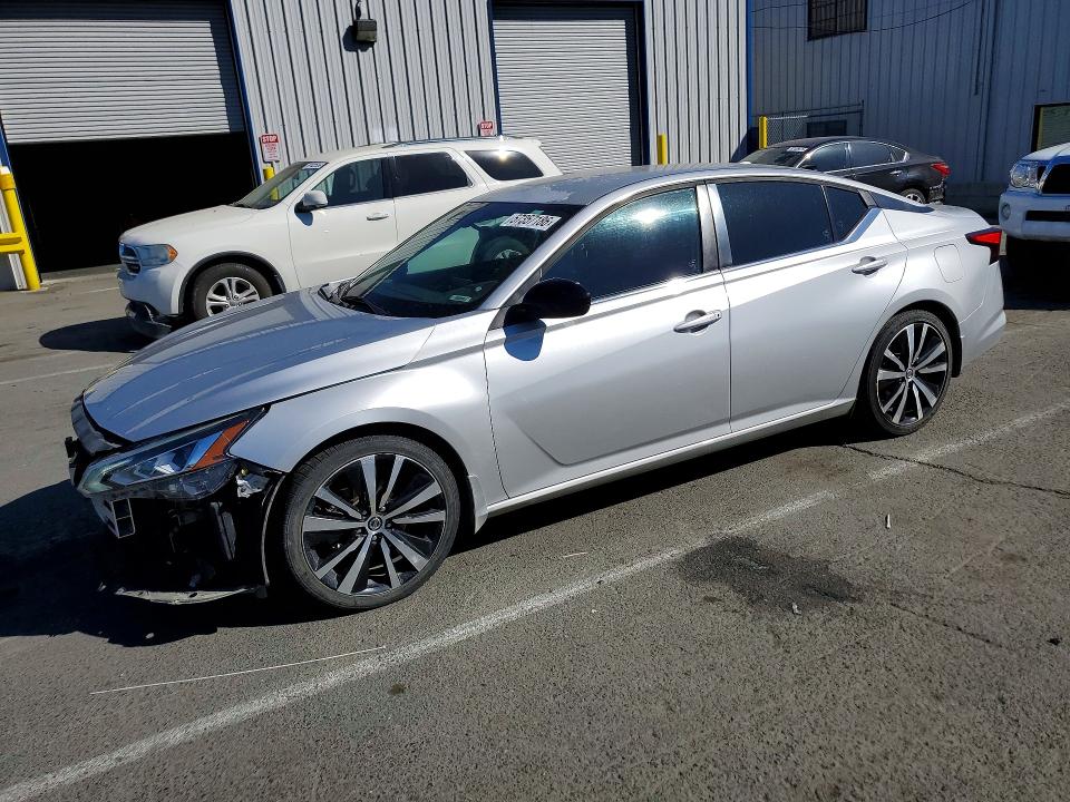 Продажа на аукционе авто 2020 Nissan Altima, vin: 1N4BL4CV9LC127160, номер лота: 57357186