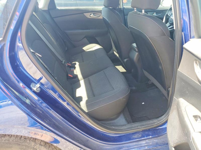 52771126 :رقم المزاد ، 3KPF24AD8KE008838 vin ، 2019 Kia Forte مزاد بيع