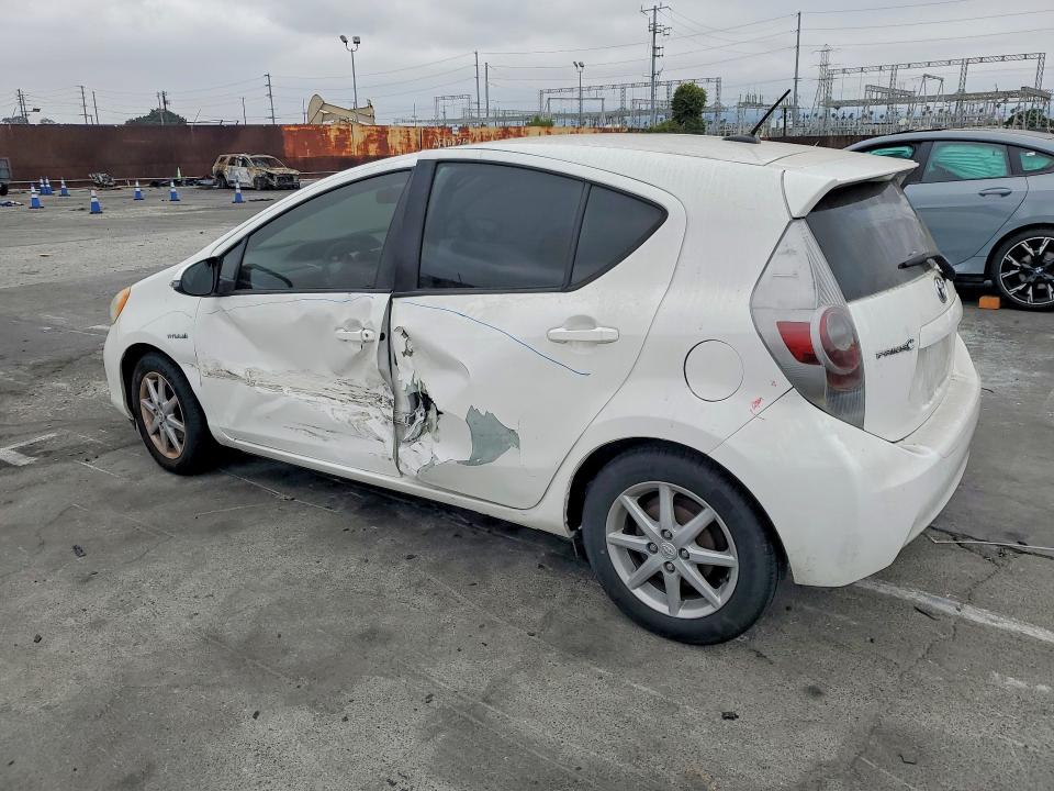 2012 Toyota Prius C მანქანა იყიდება აუქციონზე, vin: JTDKDTB34C1018070, აუქციონის ნომერი: 58604236