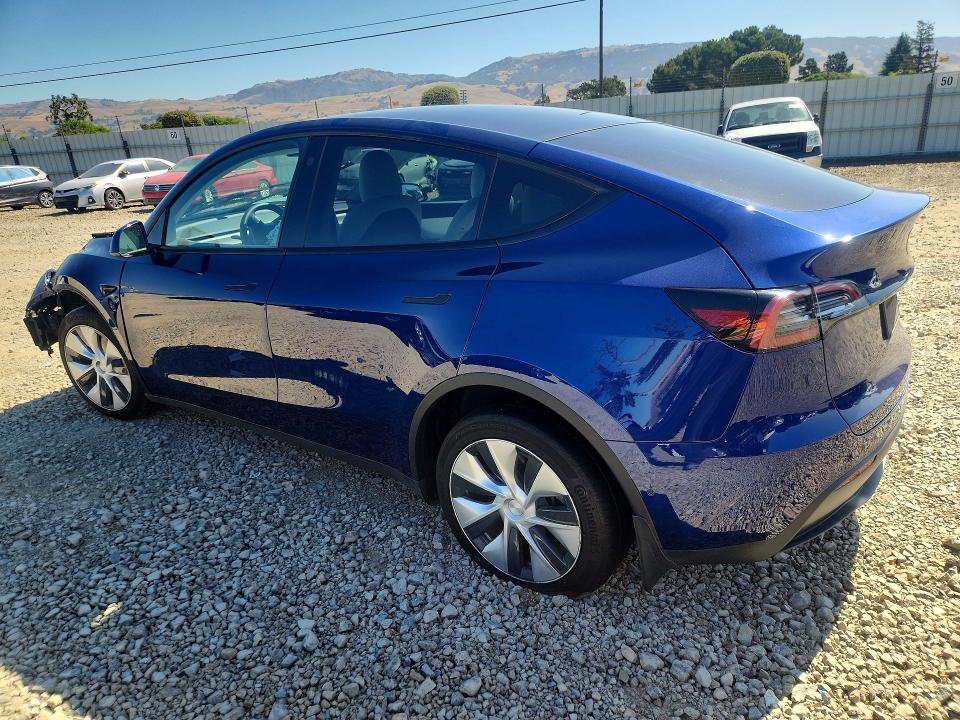 Продажа на аукционе авто 2022 Tesla Model Y, vin: 7SAYGDEE6NF401994, номер лота: 55464136