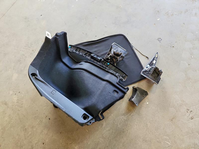 57622996 :رقم المزاد ، JTDKARFU6J3547603 vin ، 2018 Toyota Prius مزاد بيع
