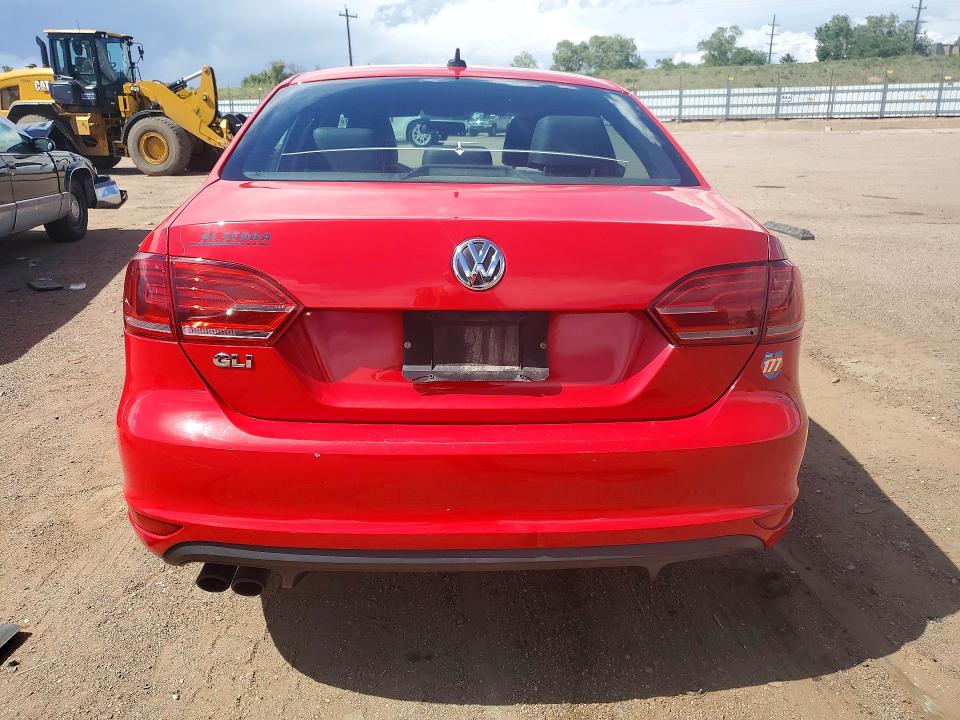 56783896 :رقم المزاد ، 3VW5S7AJ2DM291777 vin ، 2013 Volkswagen Jetta مزاد بيع
