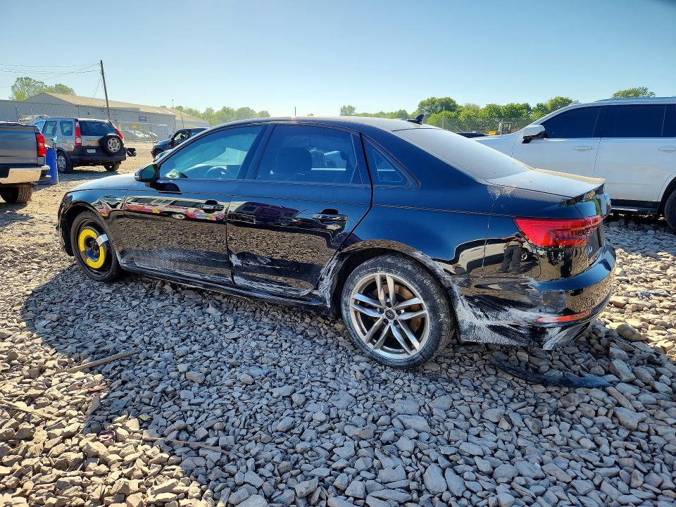 Продажа на аукционе авто 2017 Audi A4, vin: WAUDNAF47HN052319, номер лота: 55691906