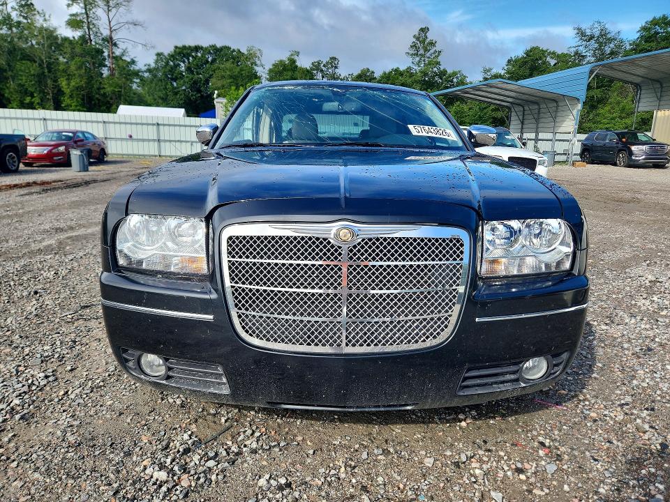 Продажа на аукционе авто 2006 Chrysler 300, vin: 2C3KA53G06H538105, номер лота: 57643826