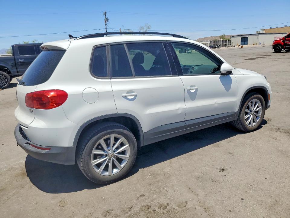 Продажа на аукционе авто 2017 Volkswagen Tiguan, vin: WVGAV7AX8HK049775, номер лота: 58407896