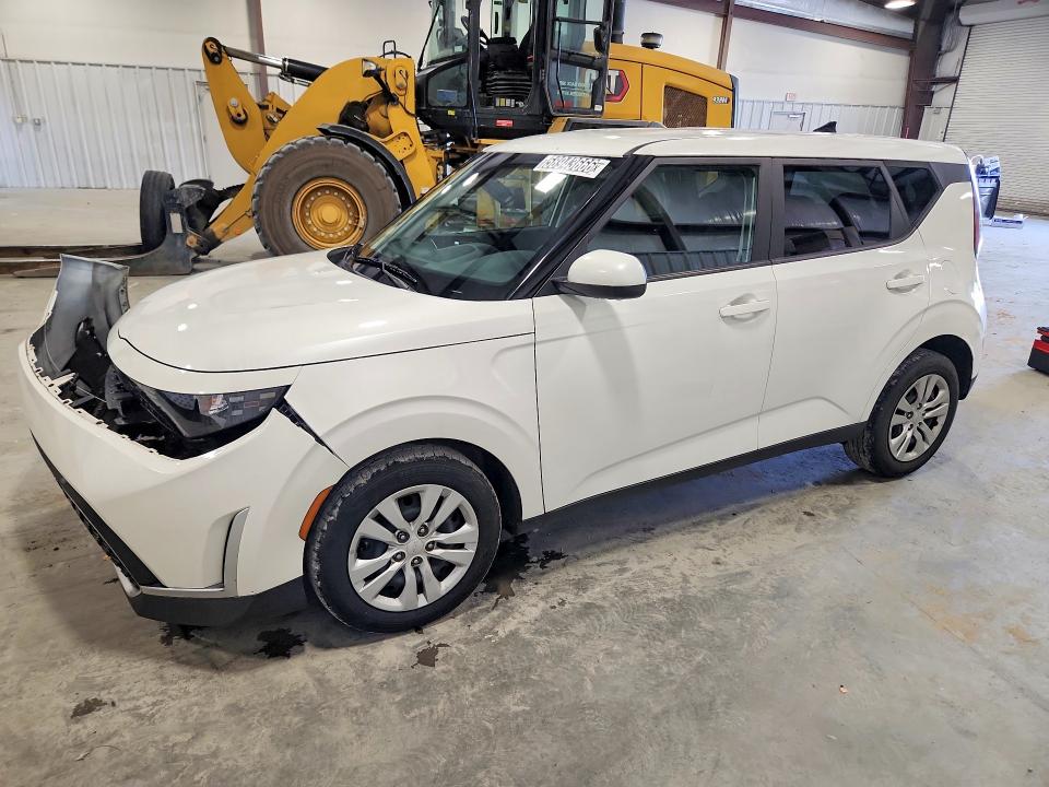 2023 Kia Soul მანქანა იყიდება აუქციონზე, vin: KNDJ23AU3P7858002, აუქციონის ნომერი: 58943666